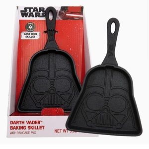 Star Wars Darth Vader Baking Cast Iron Skillet NEW